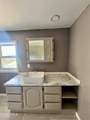2819 New York 10 - Photo 18