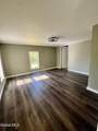 2819 New York 10 - Photo 20