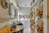 253 Guy Park Avenue - Photo 10
