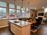 77 Van Dam Street - Photo 4