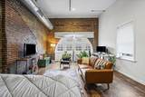 402 Broadway - Photo 23
