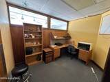 643 Glen Street - Photo 18