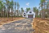 622 Acland Boulevard - Photo 3