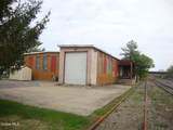 27 Sanders Street - Photo 2