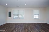 6 Arrow Street - Photo 4