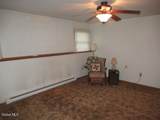 17 Holland Lane - Photo 34