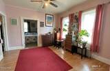 516 Pawling Avenue - Photo 11