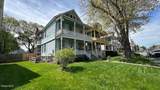 516 Pawling Avenue - Photo 2