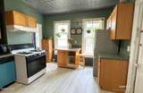 516 Pawling Avenue - Photo 8