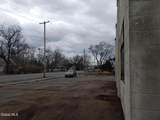 82 Boulevard - Photo 10