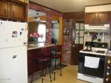 142 New York 169 - Photo 10