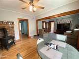 38 Van Heusen Street - Photo 6