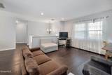 6 Silverberry Place - Photo 9