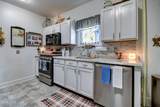 300 Wells Street - Photo 19