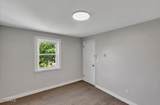 250 Yates Street - Photo 18