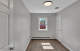 250 Yates Street - Photo 6