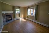 7 David Road - Photo 4