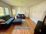 2121 Burdett Avenue - Photo 5