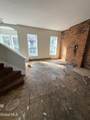 13 Lexington Avenue - Photo 18
