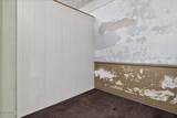 907 Albany Street - Photo 19
