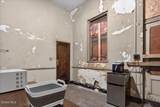 907 Albany Street - Photo 9