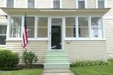 451 Perry Street - Photo 2
