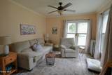 451 Perry Street - Photo 37