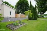 451 Perry Street - Photo 70