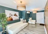 77 Van Dam Street - Photo 2