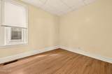 928 Delamont Avenue - Photo 19