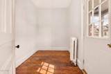 928 Delamont Avenue - Photo 24