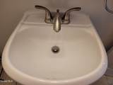 607 Nott Street - Photo 16