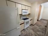 211 Grenadier Court - Photo 18