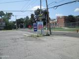 207 Fulton - Photo 4