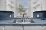 209 1st Avenue - Photo 17