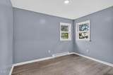 20 Lawrence Avenue - Photo 16