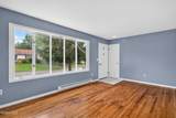20 Lawrence Avenue - Photo 2