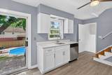 20 Lawrence Avenue - Photo 7