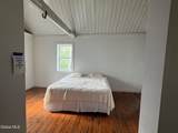 10 Thompson Street - Photo 27