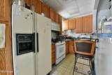 331 Perry Street - Photo 21