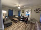 25 Flint Avenue - Photo 15