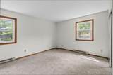 756 Hampshire Seat - Photo 24