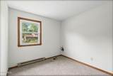 756 Hampshire Seat - Photo 31
