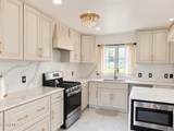 7 Van Rensselaer Way - Photo 14