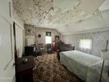 6328 New York 10 - Photo 20