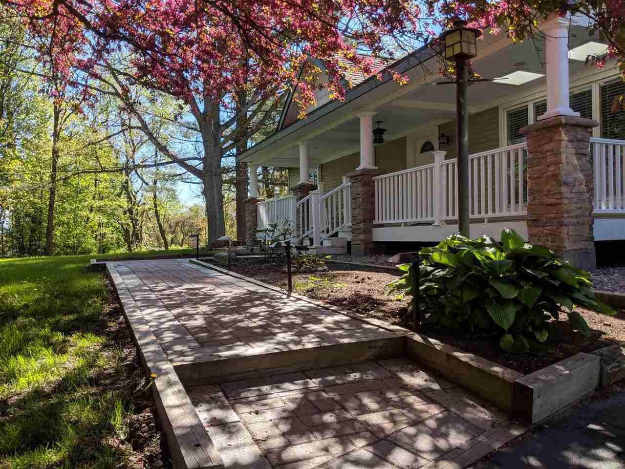 286 Reynolds Rd - Photo 1