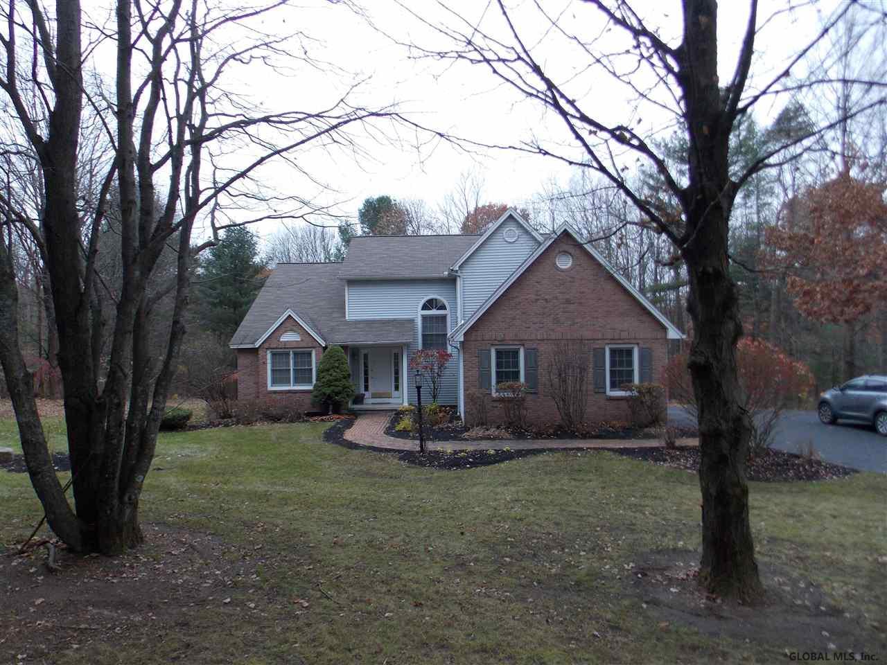8 Dutch Hill Ter - Photo 1