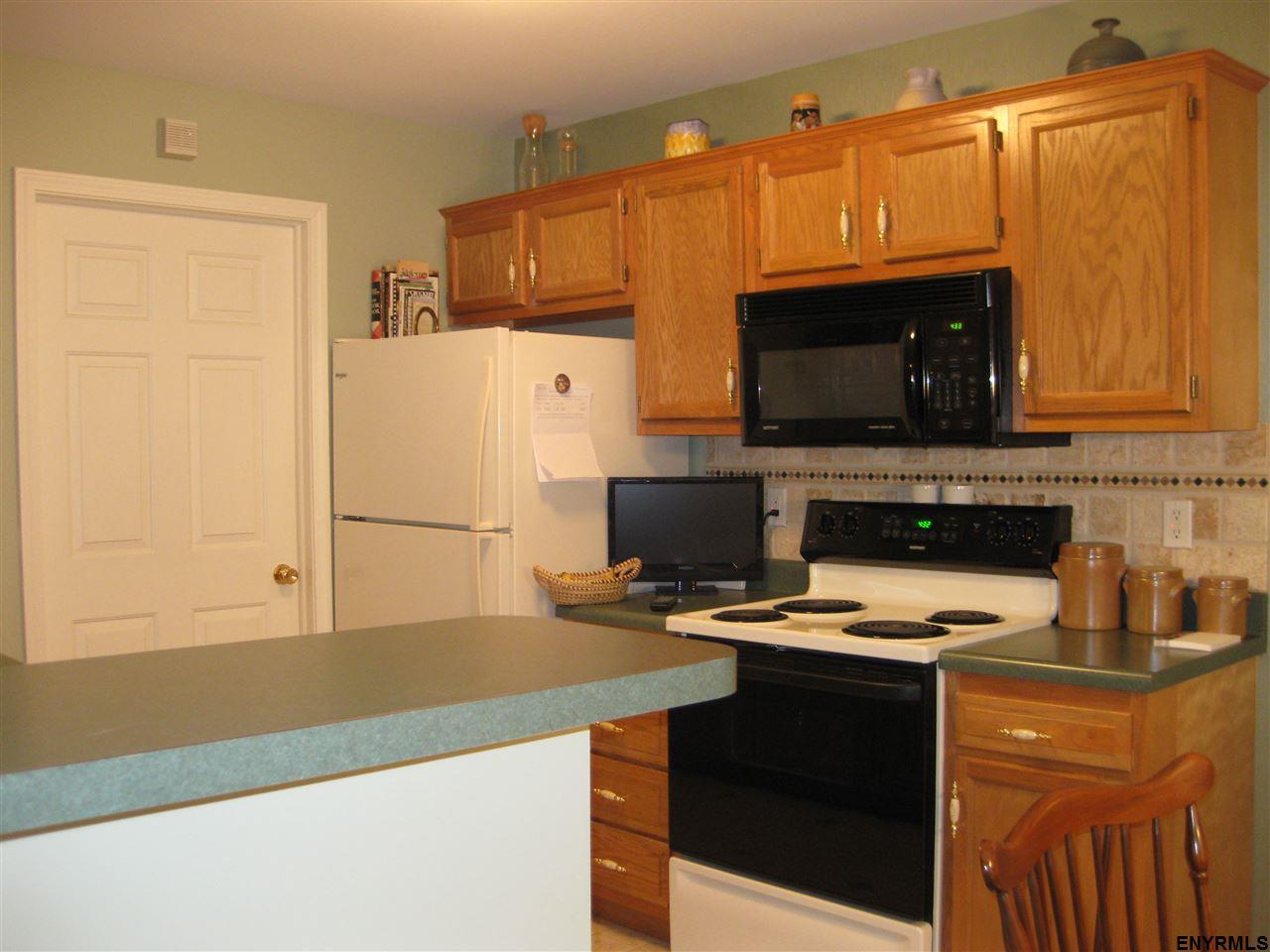 604 Cedar Run - Photo 1