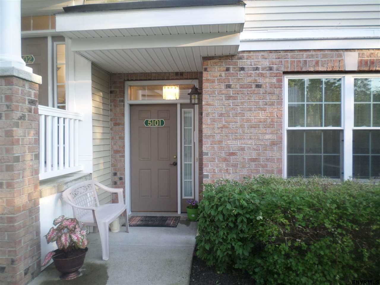 5101 Admirals Walk Dr - Photo 1