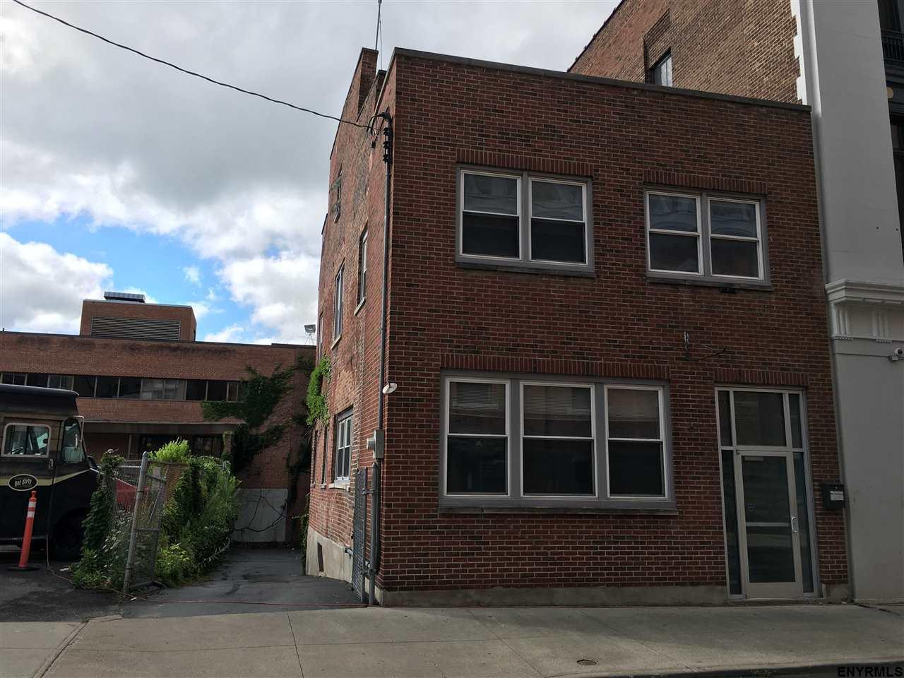 206 Lafayette St - Photo 1